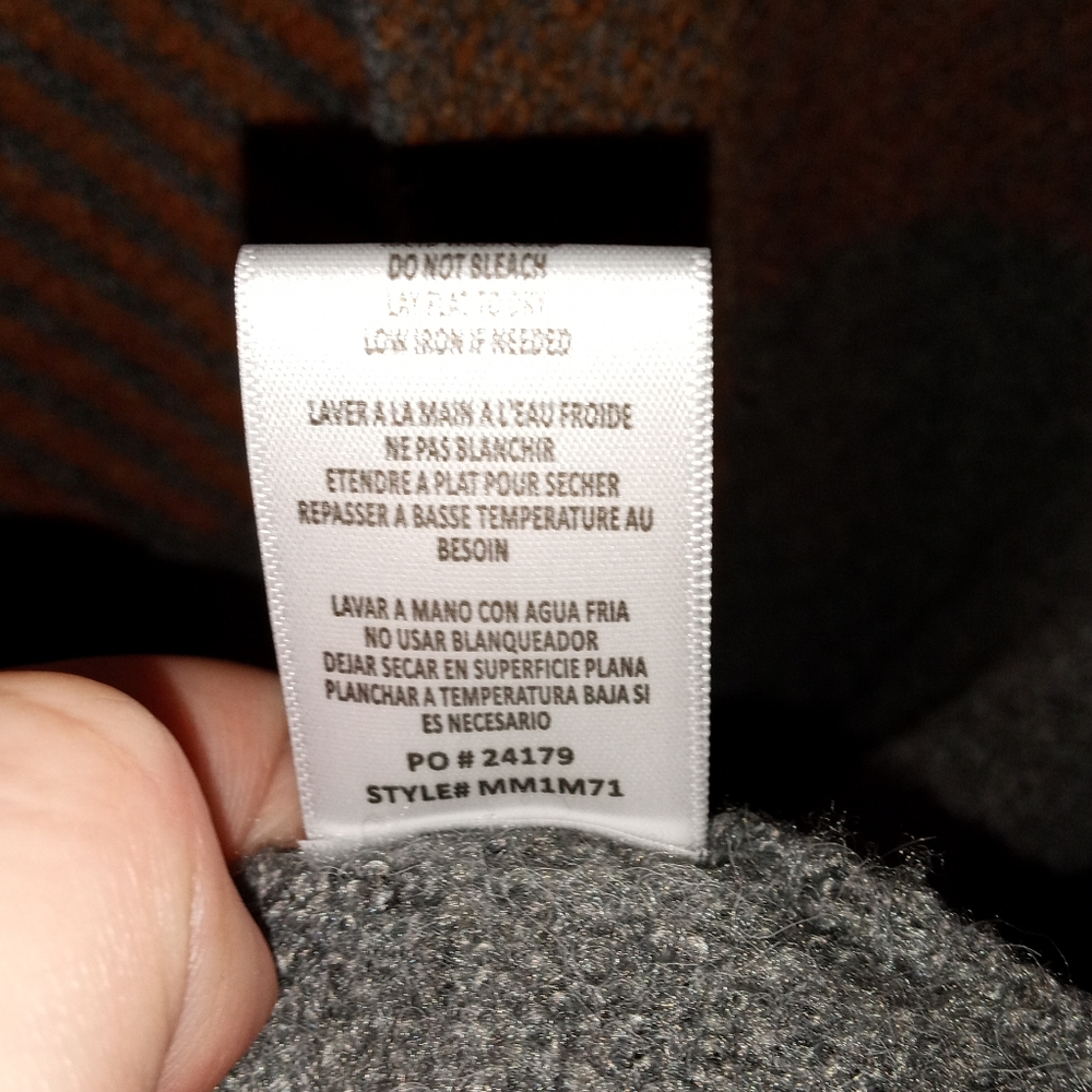 Long soft grey sweater - Picture 3 of 9